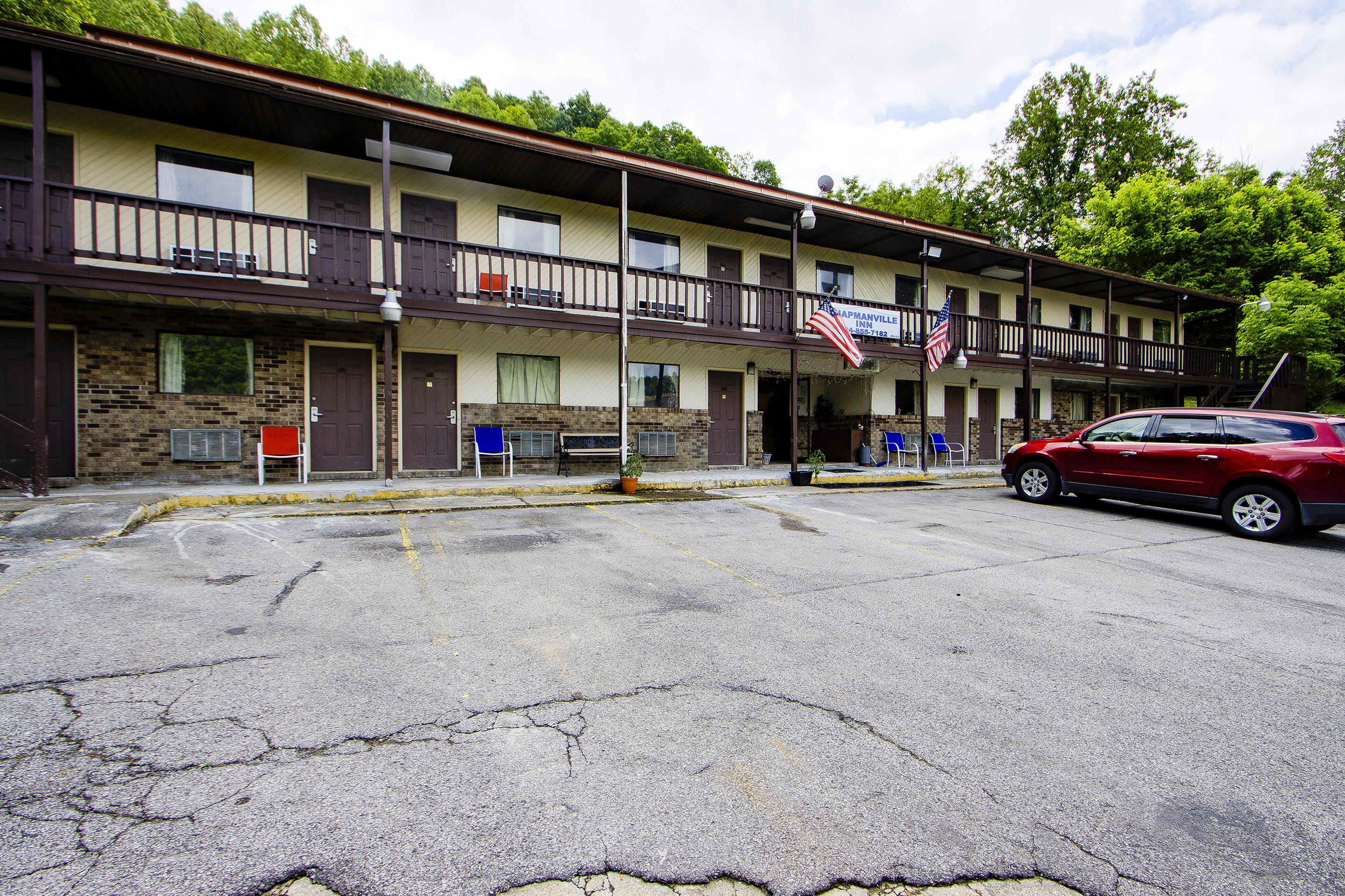 Oyo Hotel Chapmanville Inn, Wv - Hwy 119 Exteriér fotografie