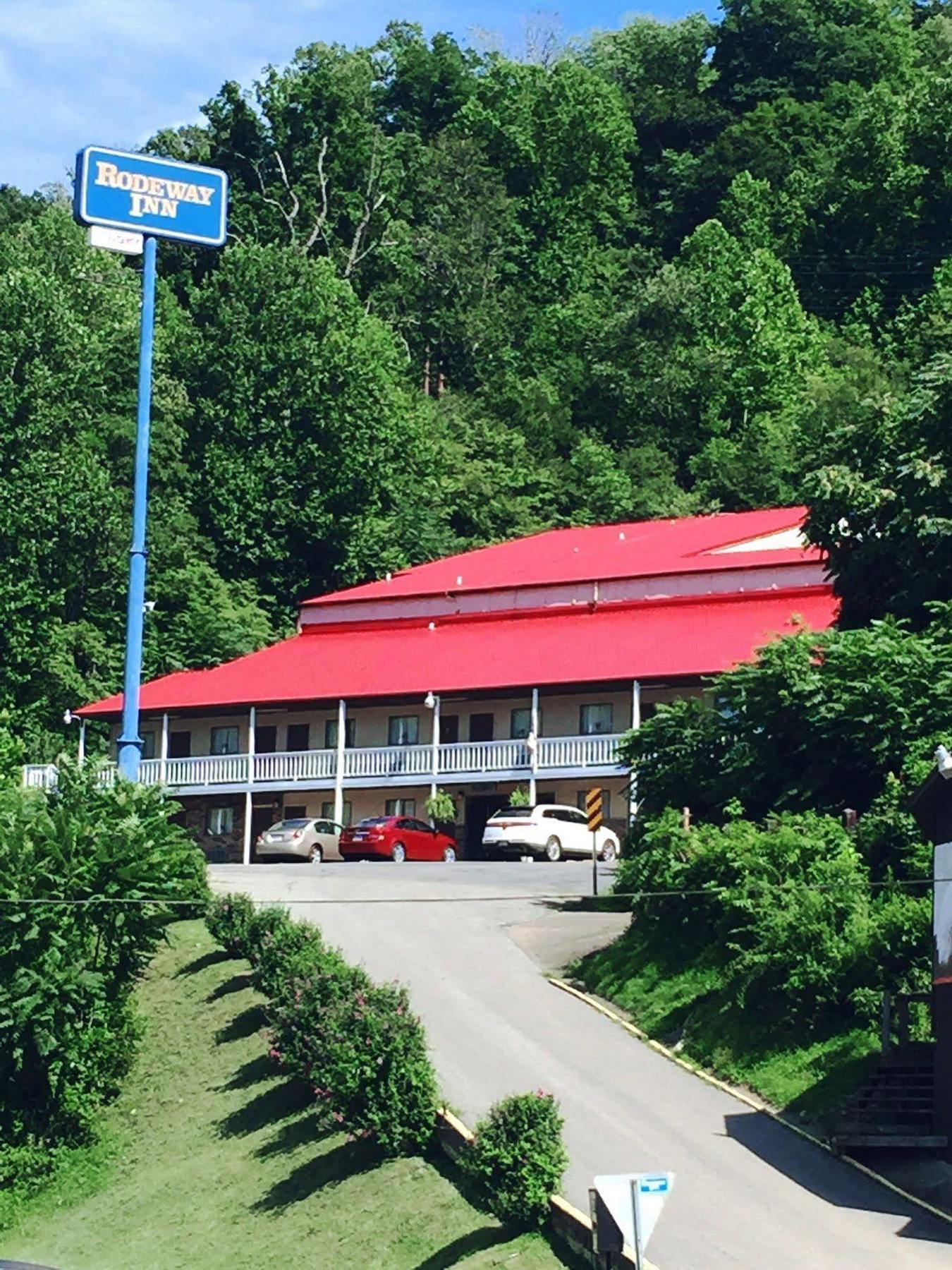 Oyo Hotel Chapmanville Inn, Wv - Hwy 119 Exteriér fotografie